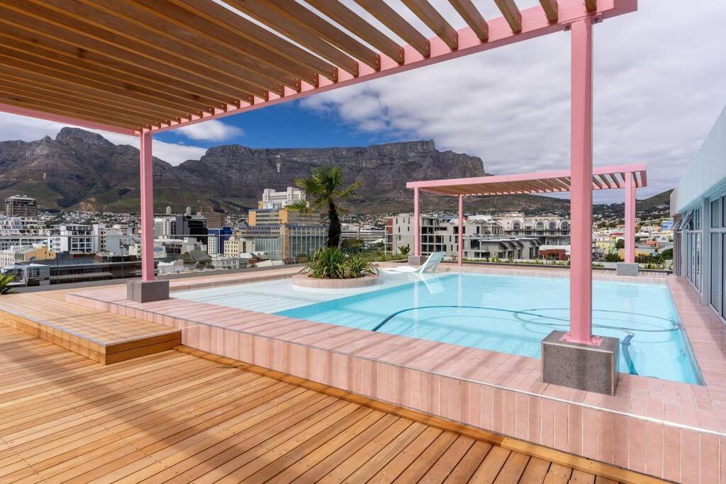 The Rose 604: Central Studio With Rooftop Pool Ciudad del Cabo Exterior foto
