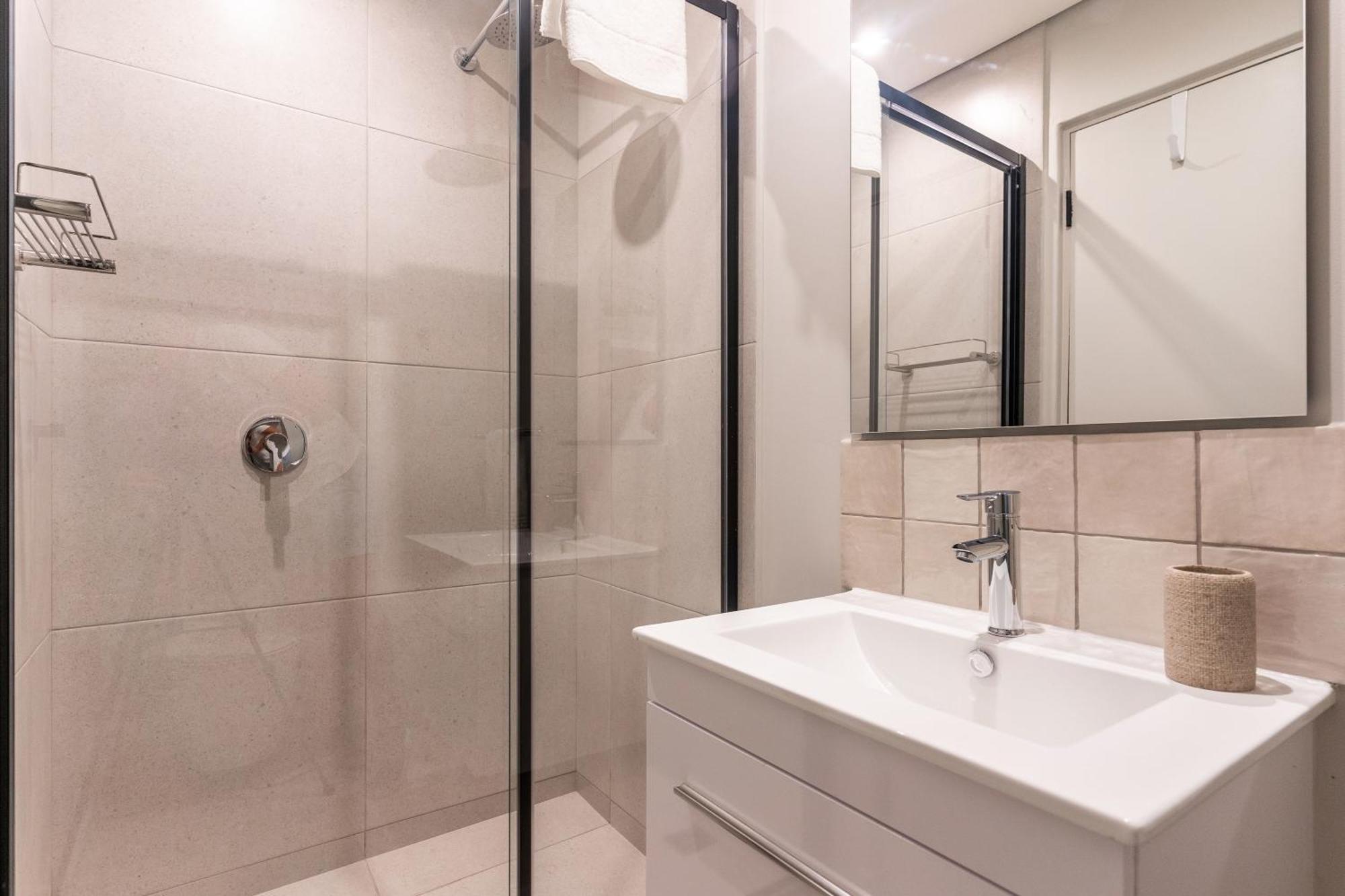 The Rose 604: Central Studio With Rooftop Pool Ciudad del Cabo Exterior foto